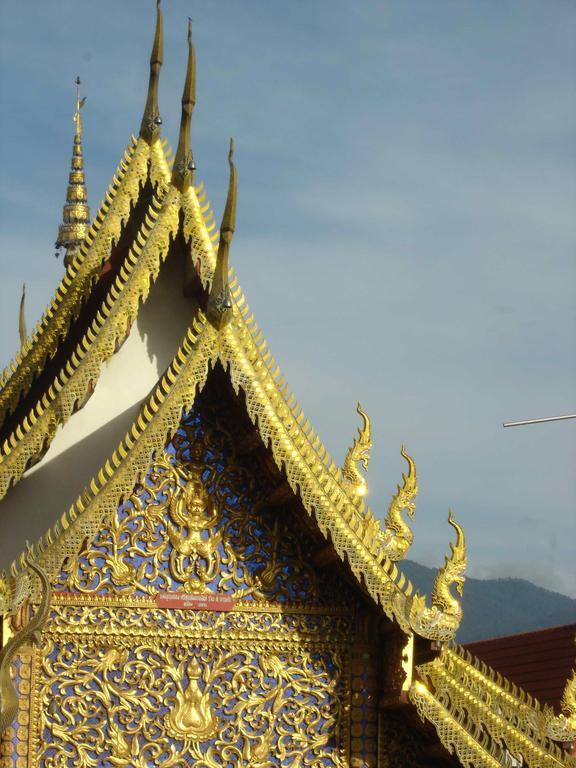 Baan Klang Vieng Hotel Chiang Mai Exterior foto